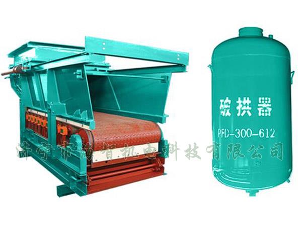 防止在給料機距離倉口較高的時候，連接段內的物料壓實粘結成拱或粘壁